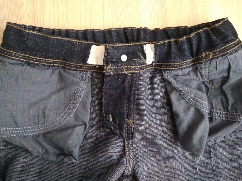 Самый легкий способ как ушить джинсы в талии