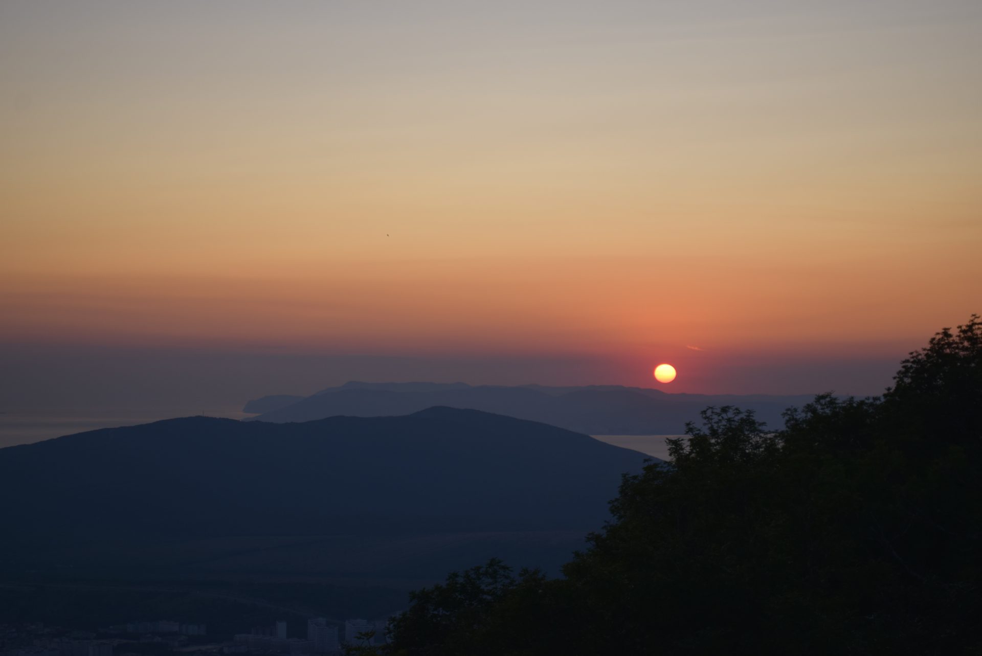 Гора Олимп Геленджик на закате